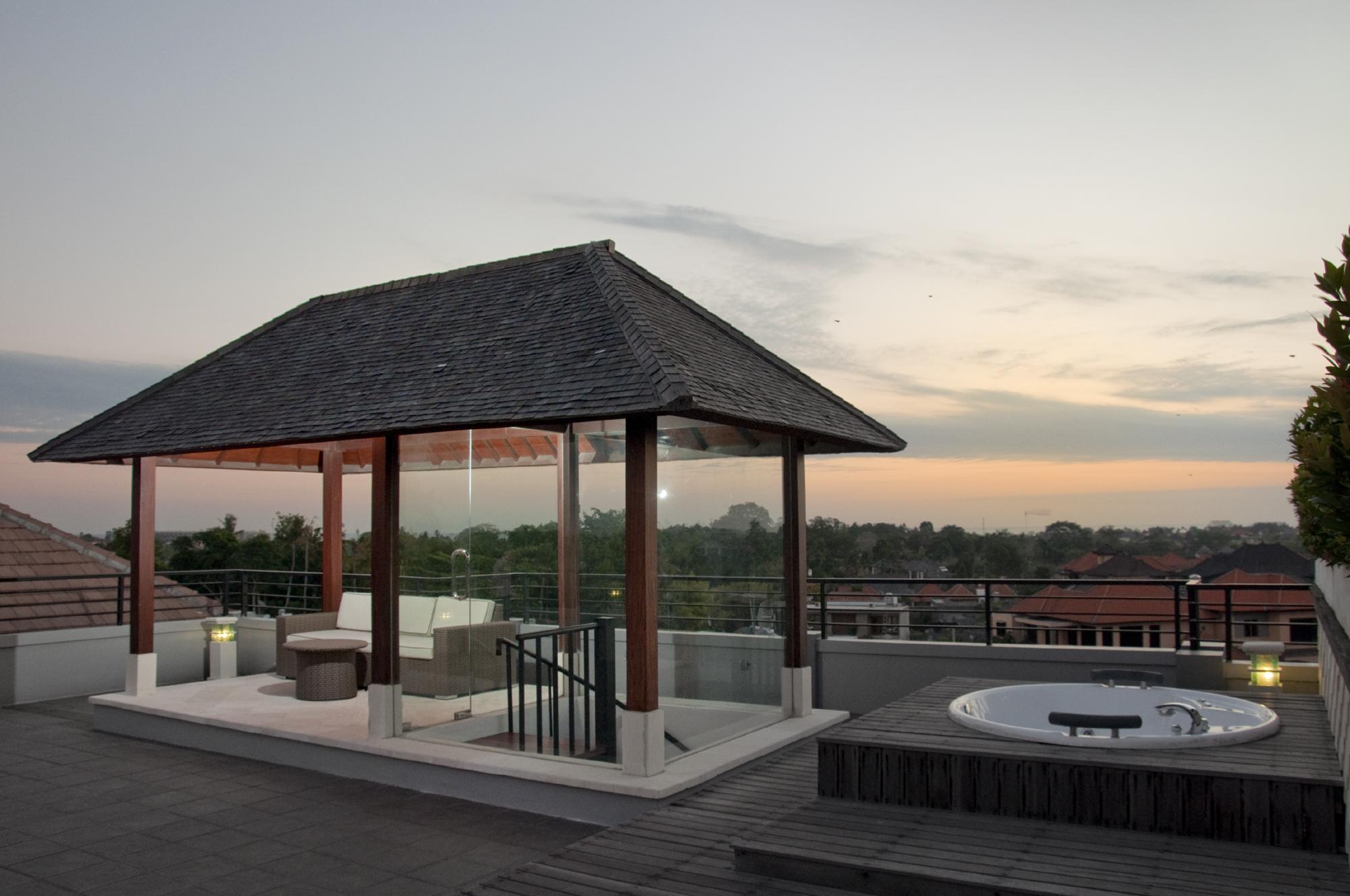 Umalas Hotel & Residence Seminyak  Exterior photo